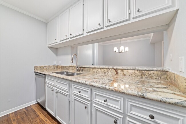 Foto del edificio - 3085 Walnut Bend Ln