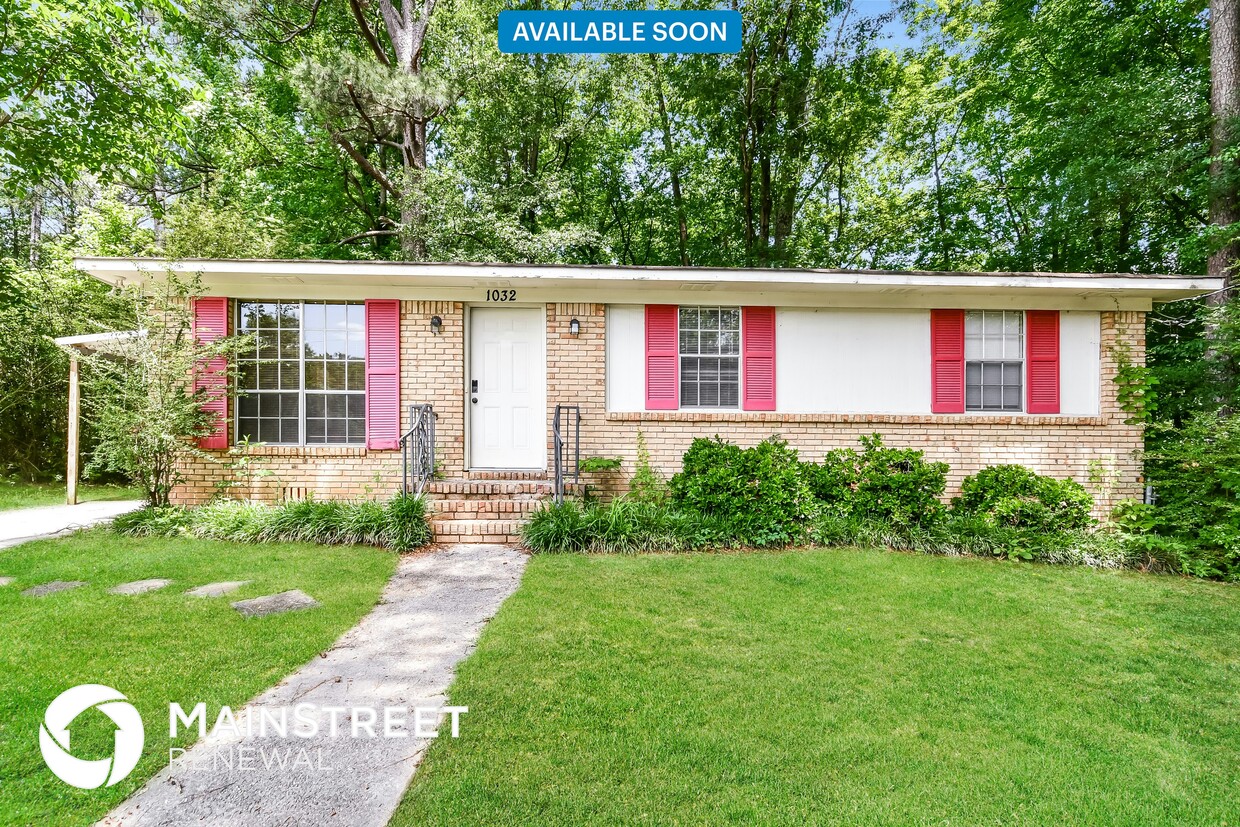 Primary Photo - 1032 Sandy Brook Cir