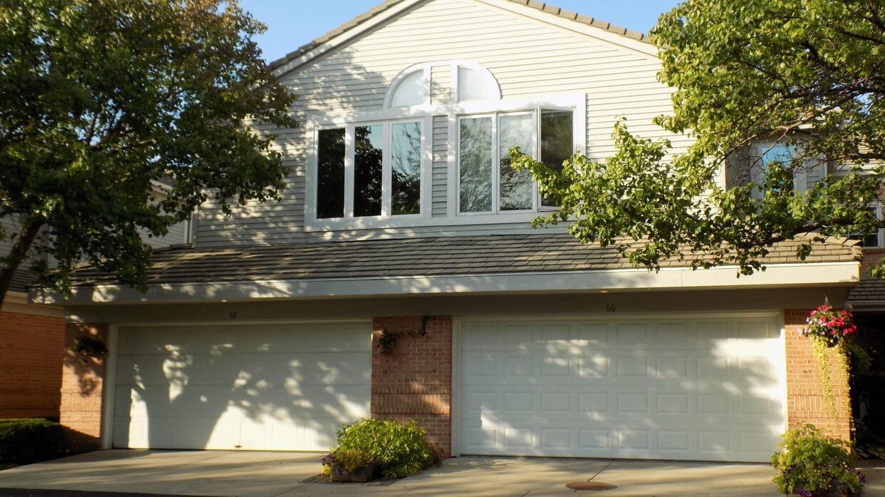 Primary Photo - 68 Harborview Dr