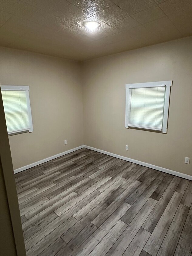 Foto del edificio - Remodeled 2 bedroom country home!