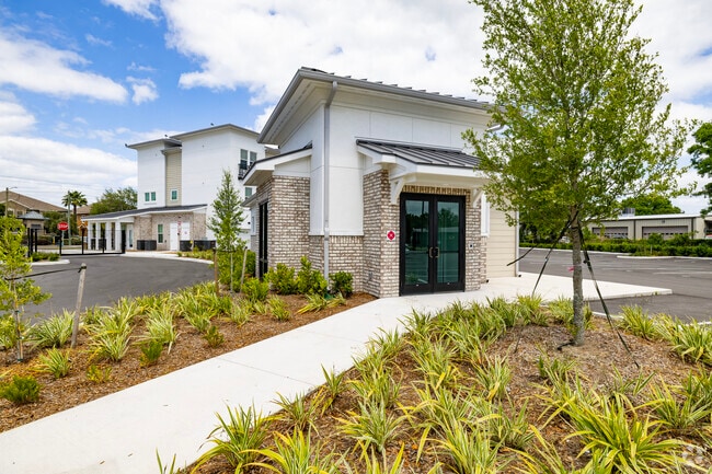 Building Photo - Marlowe South Tampa