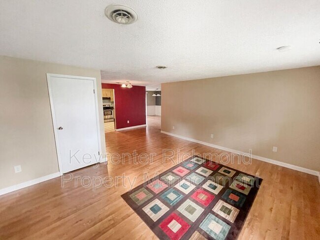 Foto del edificio - 7500 Orchardhill Dr