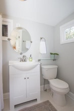 Building Photo - 9 Montagu Ct