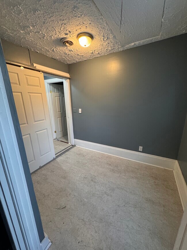 Foto del edificio - 18402 Melville Rd