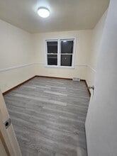 Building Photo - 210 E Midlothian Blvd