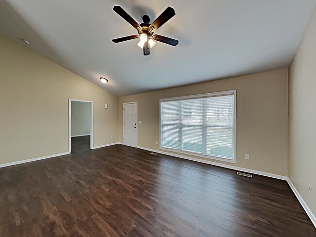 Building Photo - 604 Summey Farm Drive