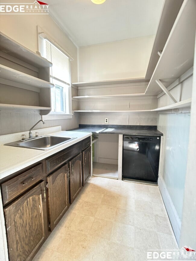 Building Photo - 55 Rindge Ave