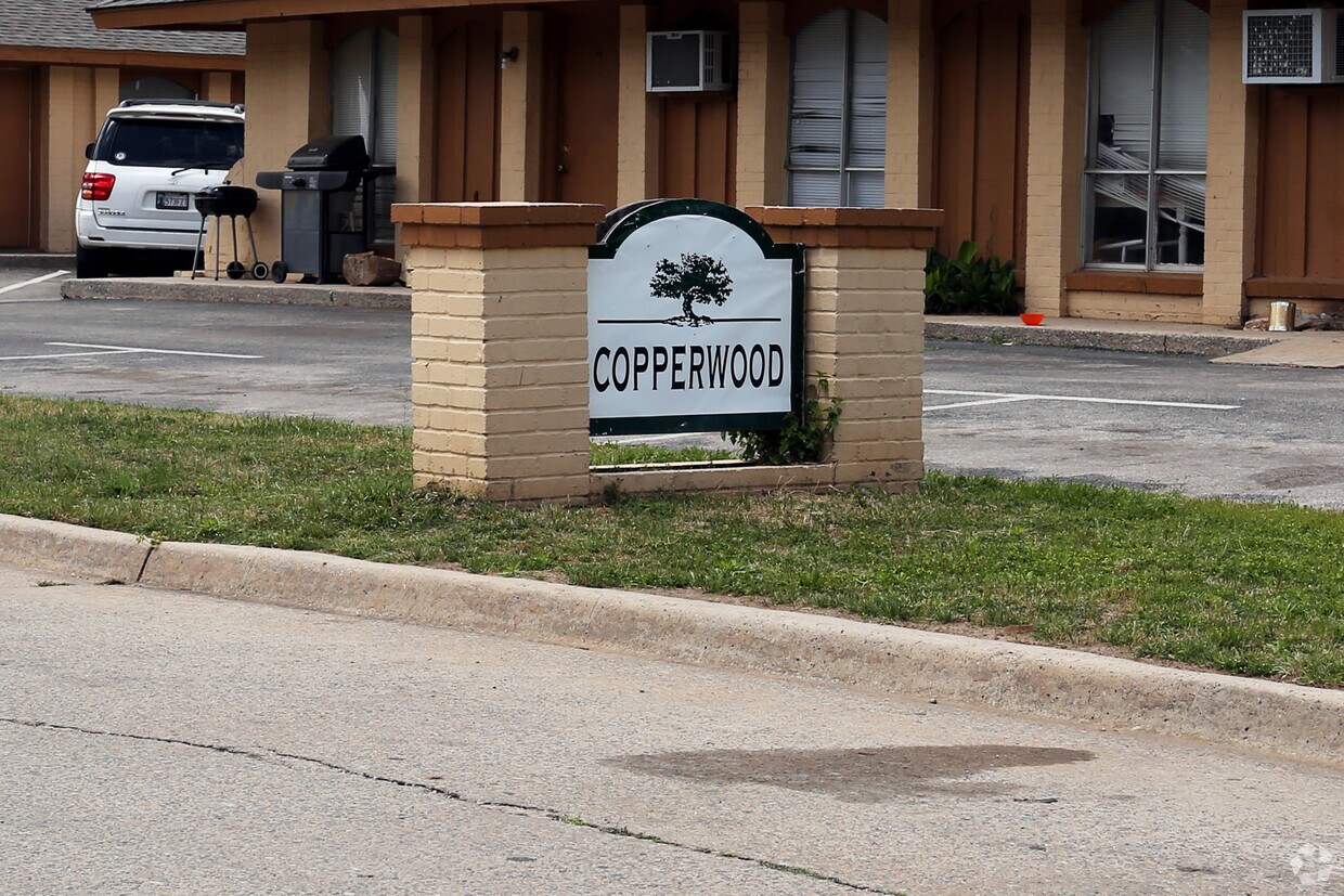 Foto principal - Copperwood Apartments
