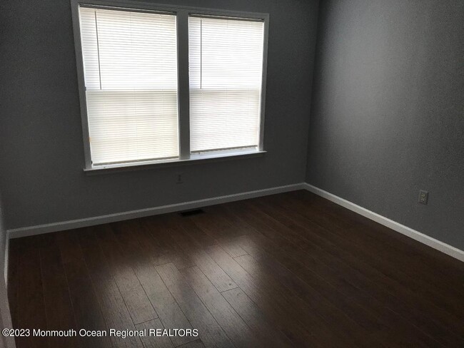 Building Photo - 157D Concordia Cir