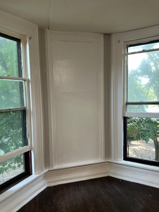 Building Photo - 161 Prospect St