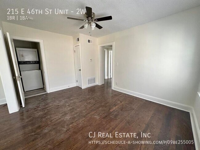 Building Photo - 215 E 46th St