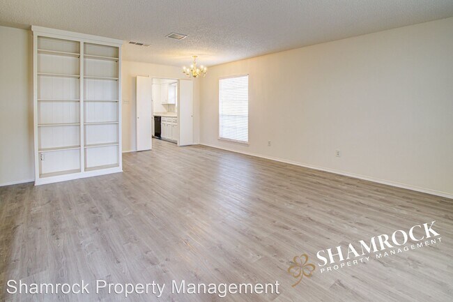 Building Photo - 3 br, 2 bath House - 505 Karen