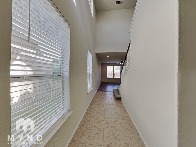 Foto del edificio - 16006 Serene Fleming Trace