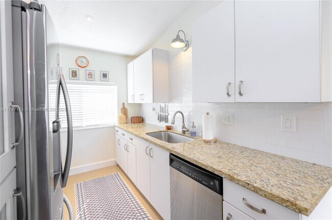 Foto del edificio - 12022 SW 110th St Cir E