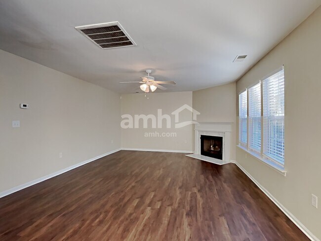 Foto del edificio - 13216 Brown Grier Road