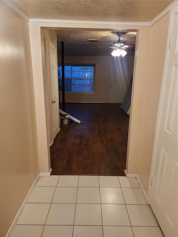 Building Photo - 7109 Chasewood Dr