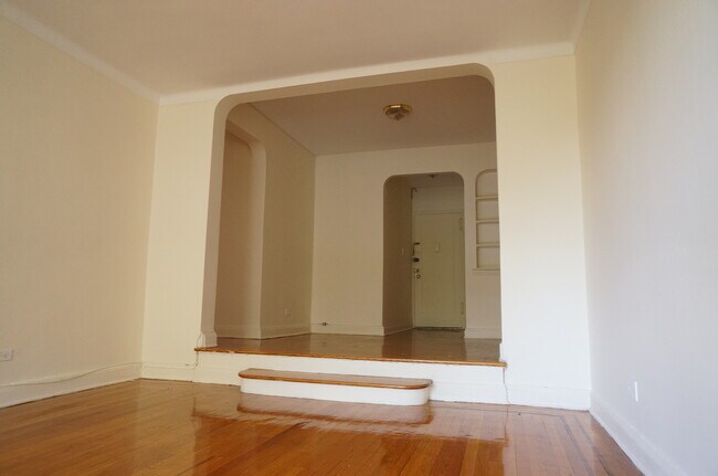 Foto del edificio - 1620 Avenue I