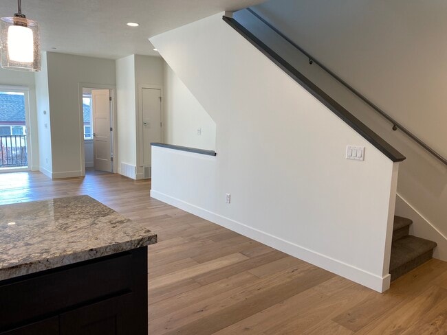 Building Photo - 6996 S Brookhill Dr