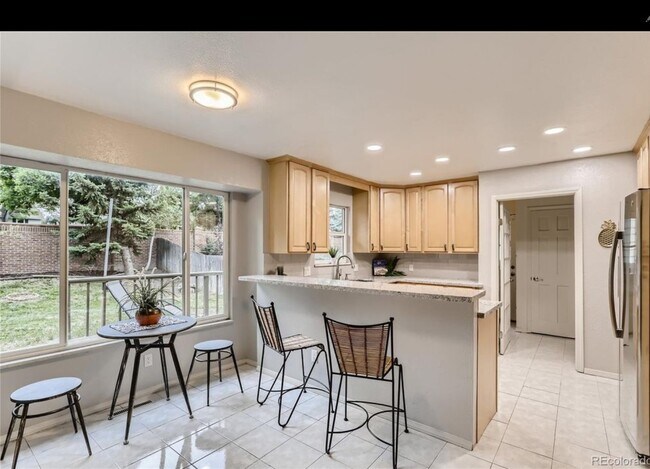 Building Photo - 12384 E Villanova Dr