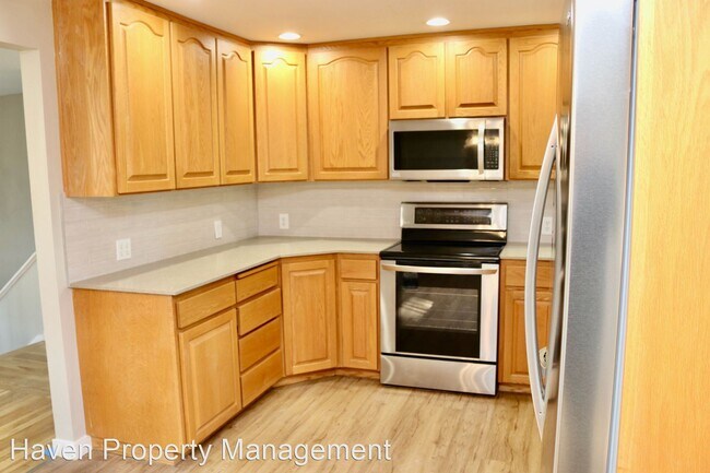 Foto del edificio - 5 br, 2.5 bath House - 2614 205th Pl SW