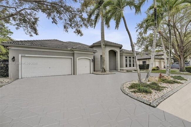 Building Photo - 8006 N Savannah Cir