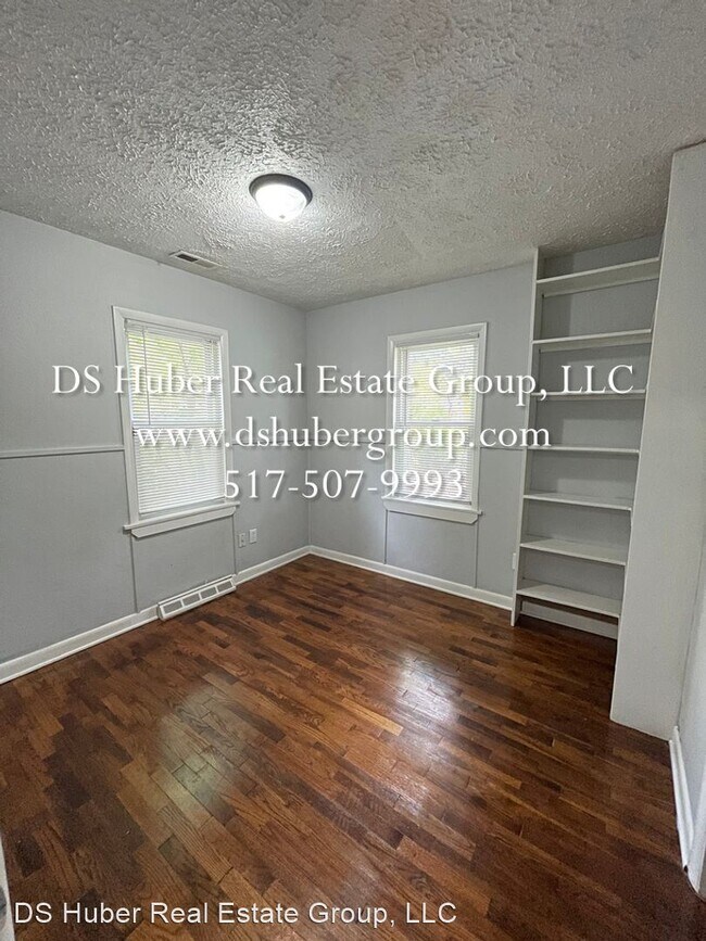 Building Photo - 4 br, 1 bath House - 2918 Risdale