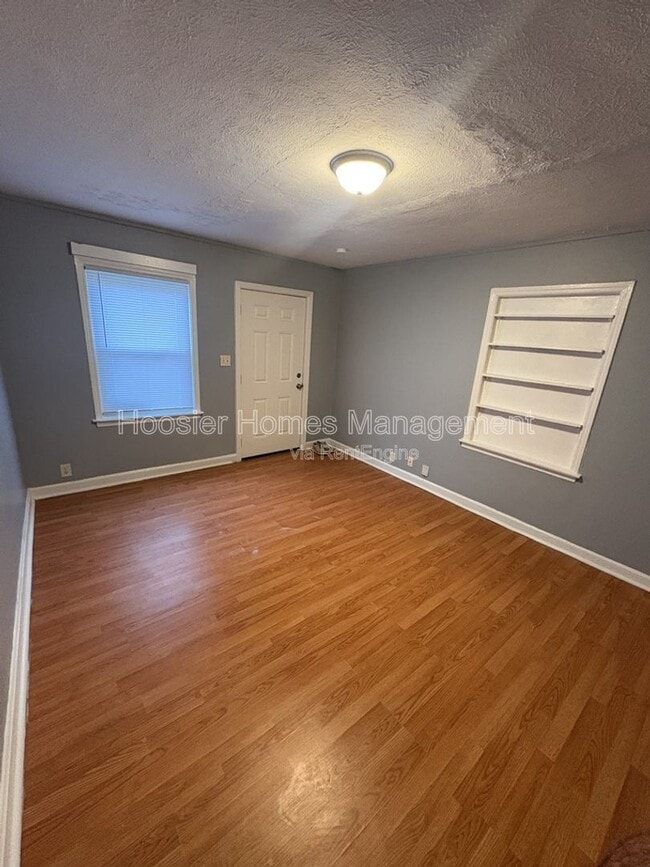 Photo - 1031 N Centennial St Townhome