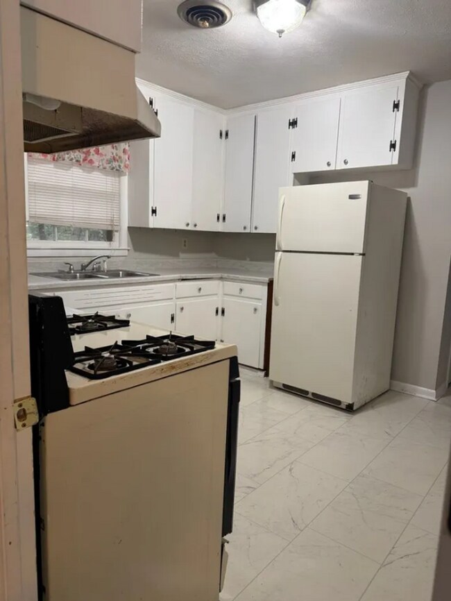 Foto del edificio - 3 Bed 2 Bath Home in Opelika