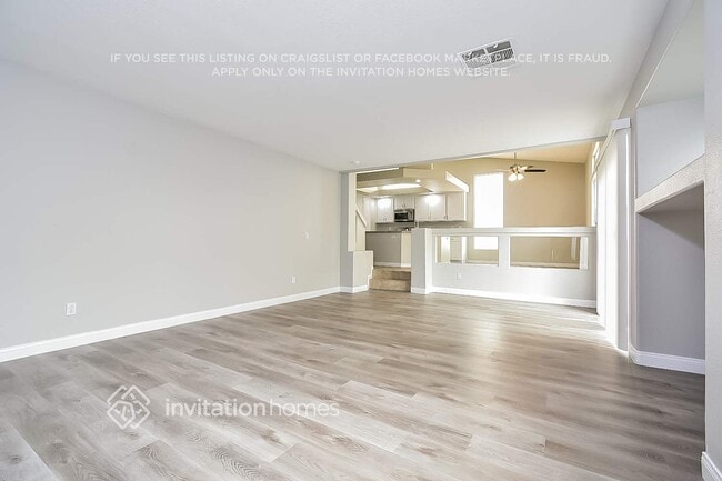 Building Photo - 8764 Country View Ave