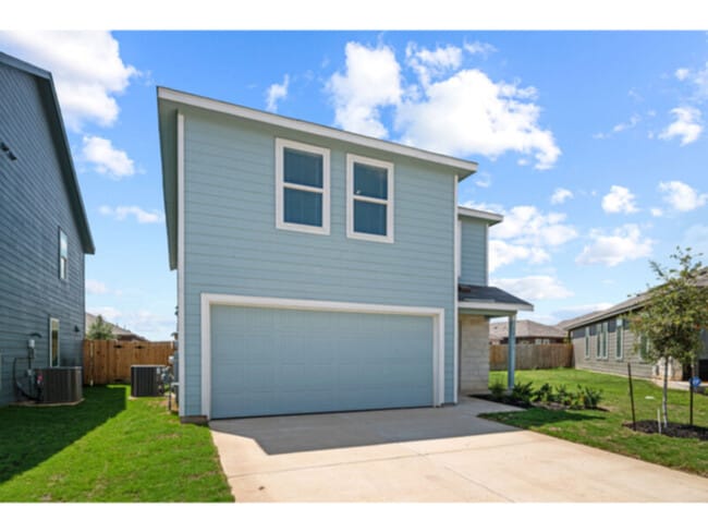 Building Photo - 10802 Soupe Cove