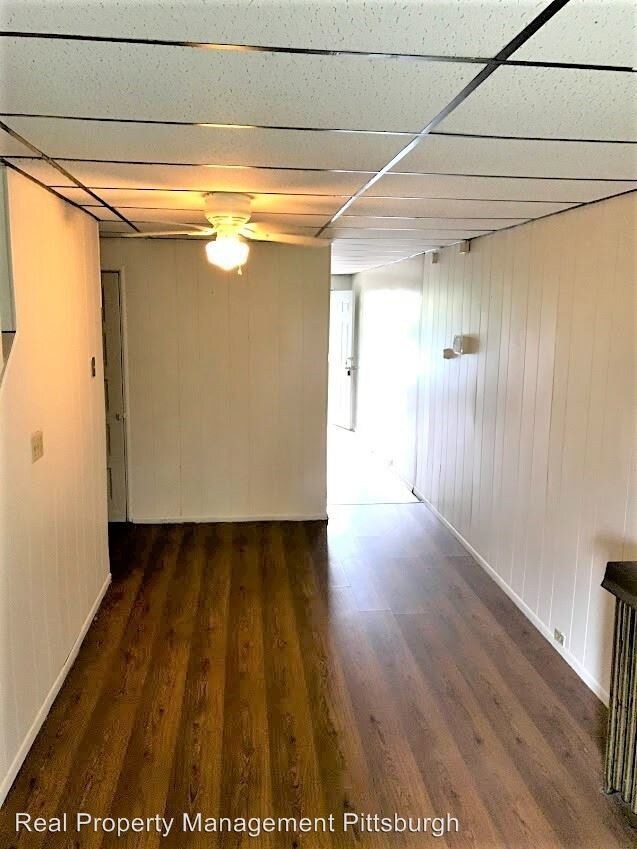 Building Photo - 2 br, 1 bath House - 3028 Merwyn Ave