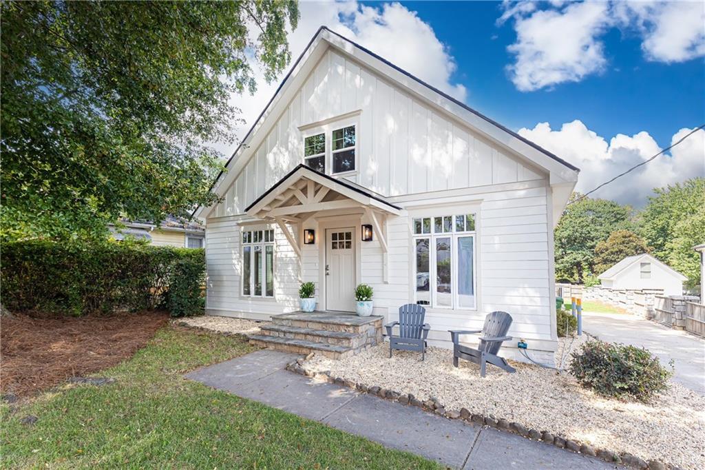 Foto principal - 433 Trabert Ave NW