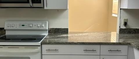 Foto del edificio - 194 Lake Susan Ln