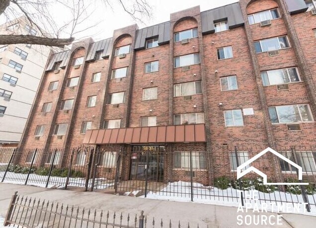 Foto del edificio - 5820 N Sheridan Rd