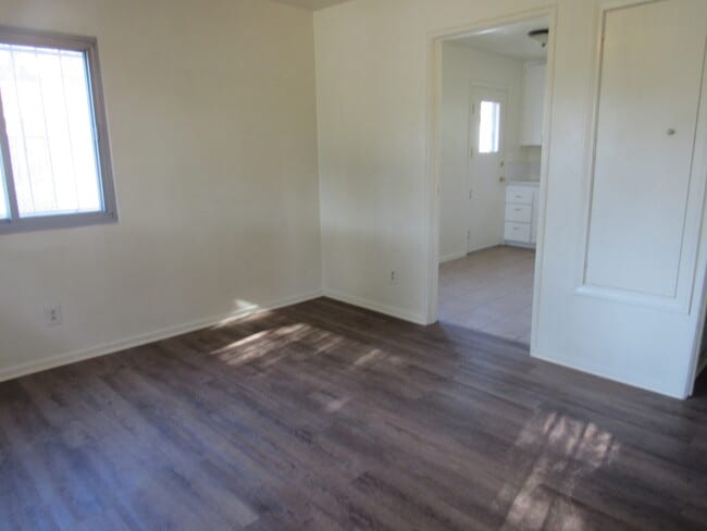 Foto del edificio - 607 S Plum Ave