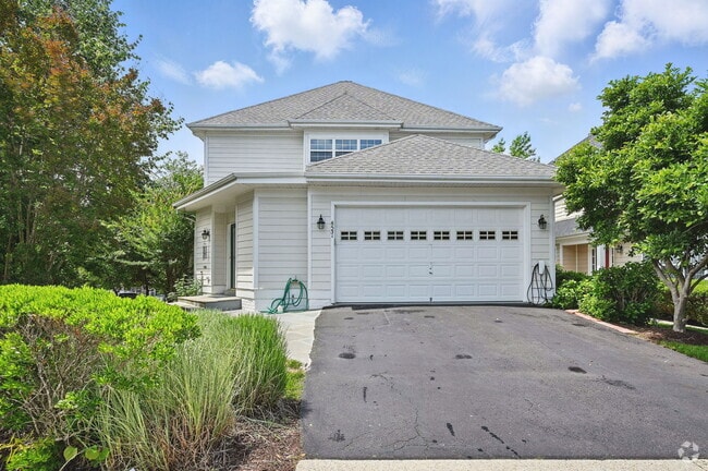 Building Photo - 8531 Bauer Cir