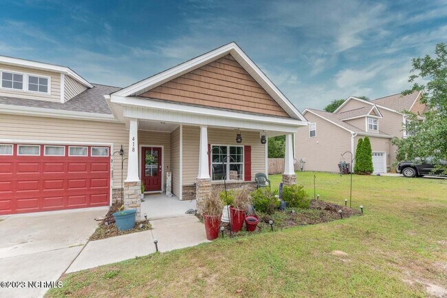 Building Photo - 418 Peppermint Dr