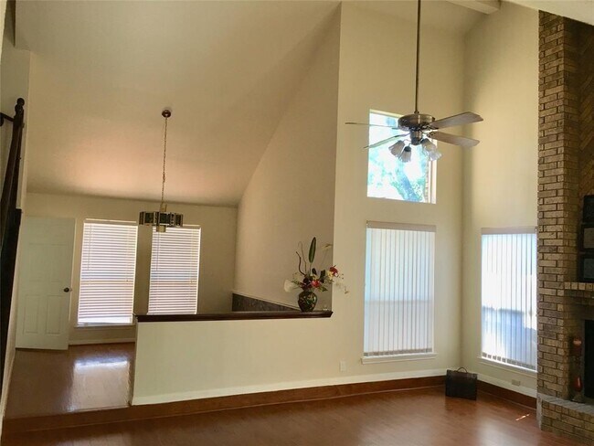 Foto del edificio - 3359 Dew Point Ln