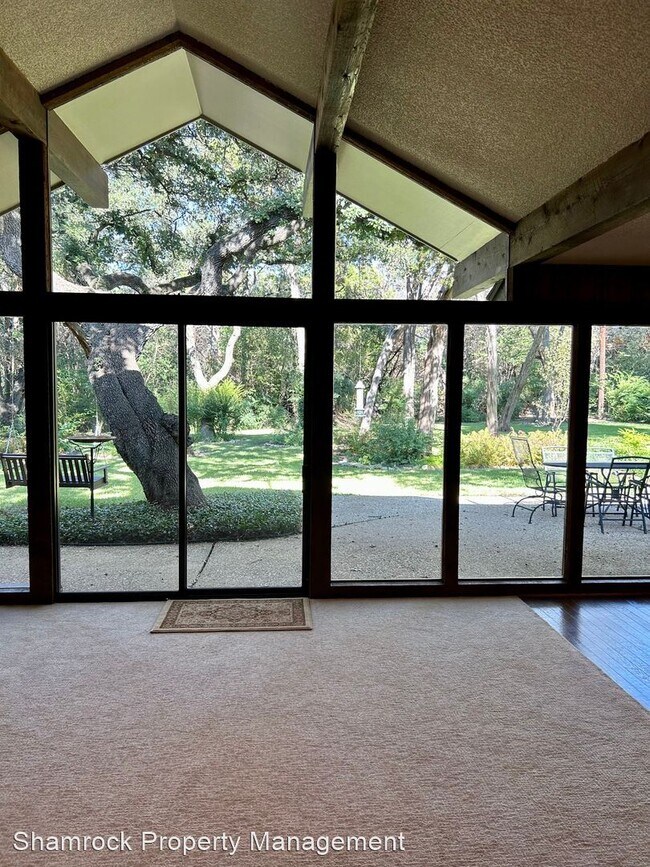 Foto del edificio - 4 br, 2.5 bath House - 4725 Scottwood Dr