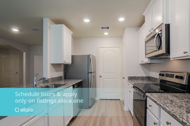 Building Photo - 25382 CYPRESS BEND DR