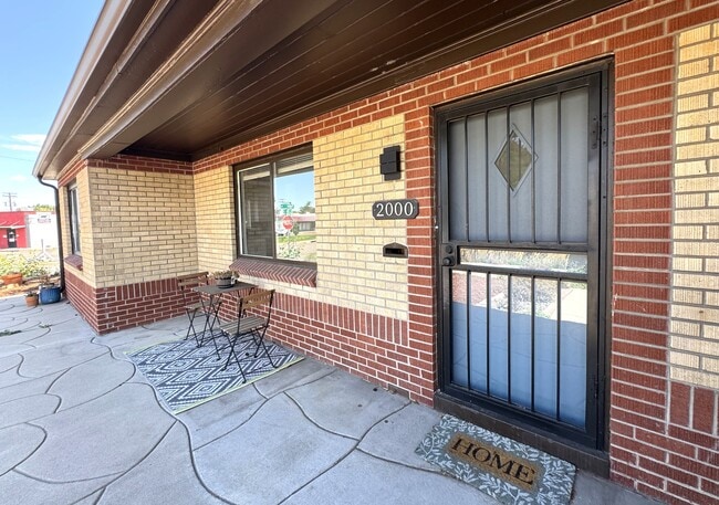 Photo - 2000 W Elk Pl House