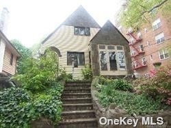 Primary Photo - 182-15 Wexford Terrace
