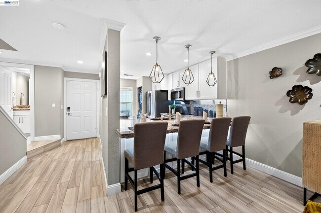 Building Photo - 4125 Amberwood Cir