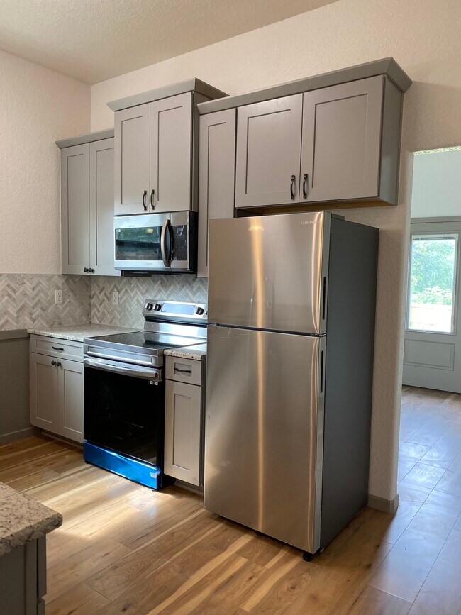 Foto del edificio - 3506 Abraham Dr