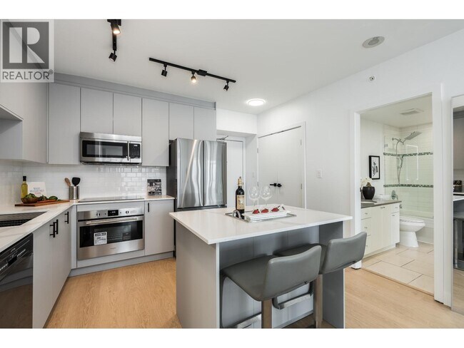 Photo du bâtiment - 1188 W Pender St