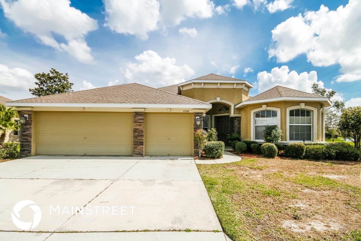 Foto principal - 2208 Tarragon Ln