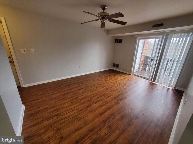 Foto del edificio - 620 Manatawny St