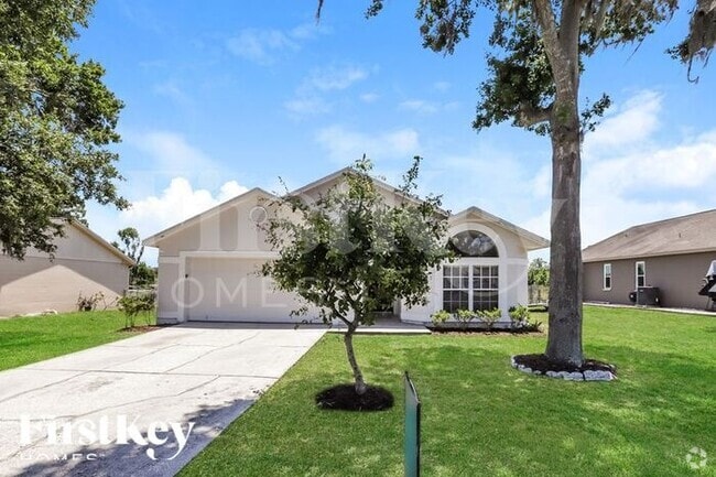 Building Photo - 3909 Creek Woods Dr