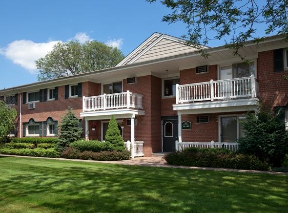 Foto principal - Fairfield Estates At Farmingdale Village