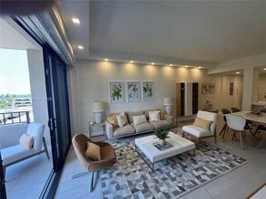 Building Photo - 201 Crandon Blvd